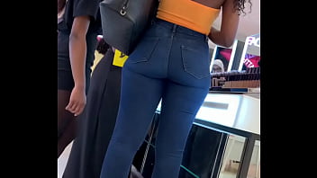 Ebony in tight jeans browsing