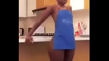 Black Beautiful Teen Girl Shaking And Clapping Her Wet Ass