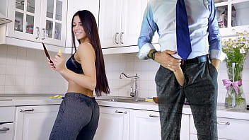 Dancing In The Kitchen leads to wank session