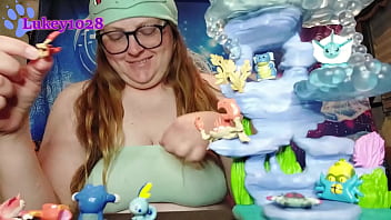 Giantess Squirtle Defeats Other Pokemon With Boobs